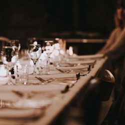 dining-15186144736486521